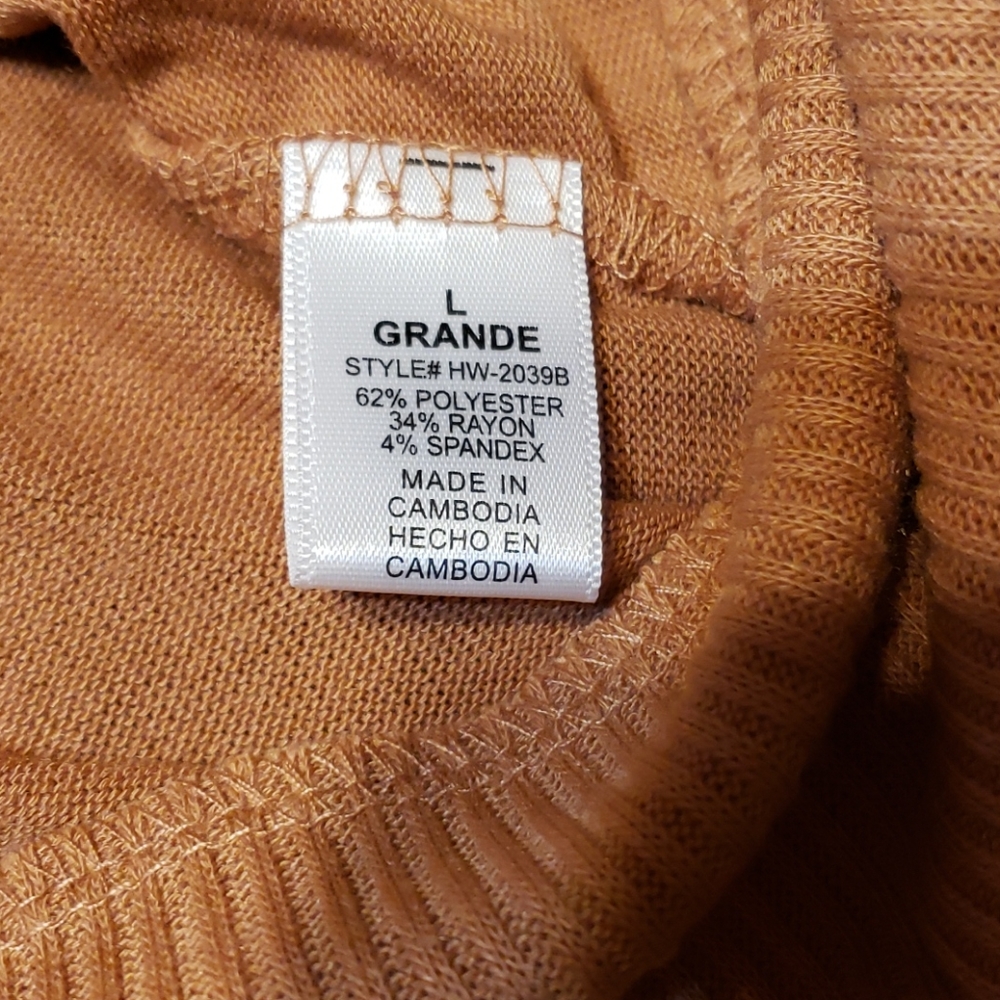 Snap Cardigan - Picture 2 of 4